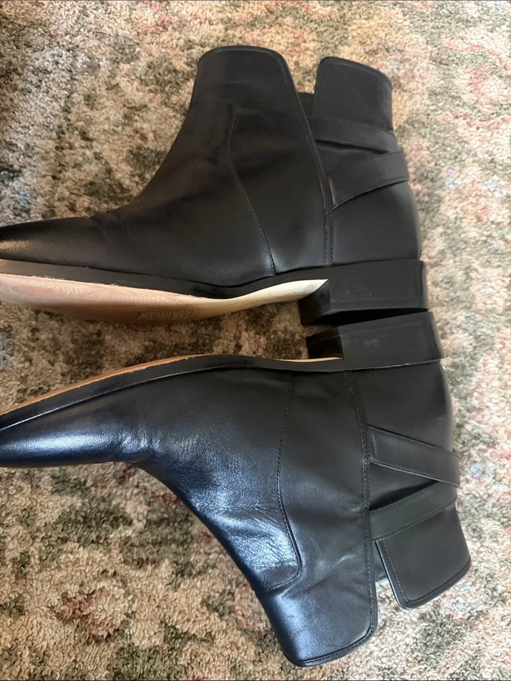 Michael Kors Black Leather Ankle Booties with Buckle Accent size 9 so cute